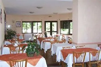 Logis Du Lavedan Hotel