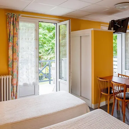 Logis Du Lavedan Hotel